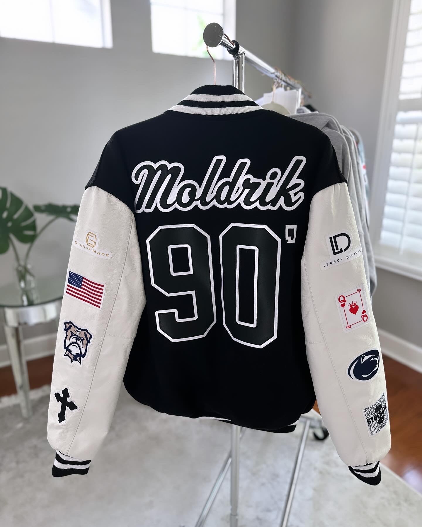 CUSTOM LEATHER SLEEVE VARSITY JACKET SEWN – BLK the Label