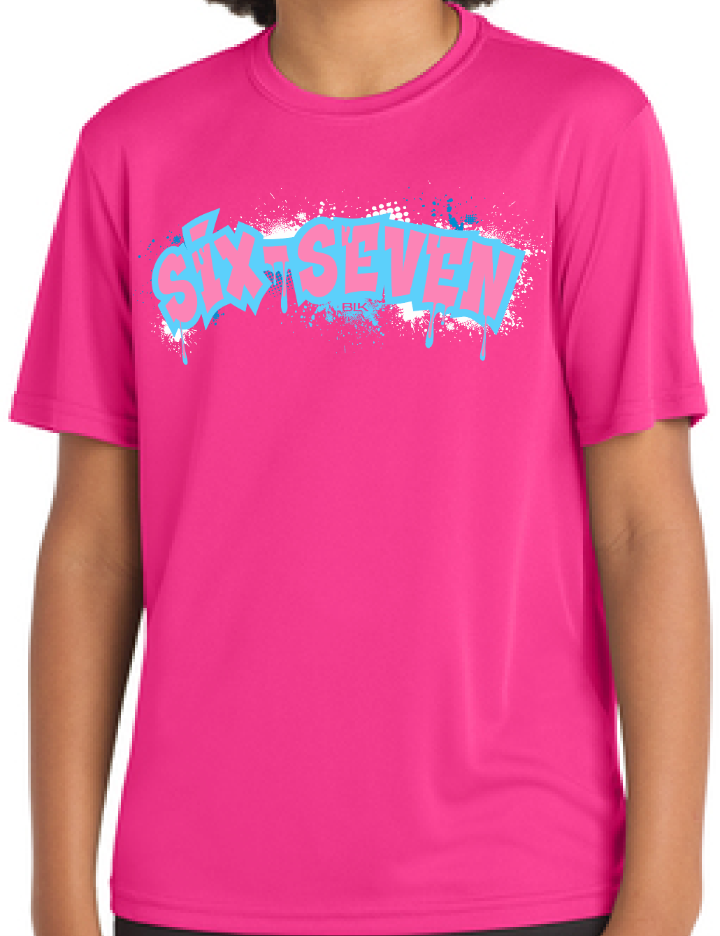 Dri-FIT T-SHIRT BLK the Label SIX-SEVEN Drip in Vibrant Blue with Pink Graffiti Logo for Trendy 67 Comfort