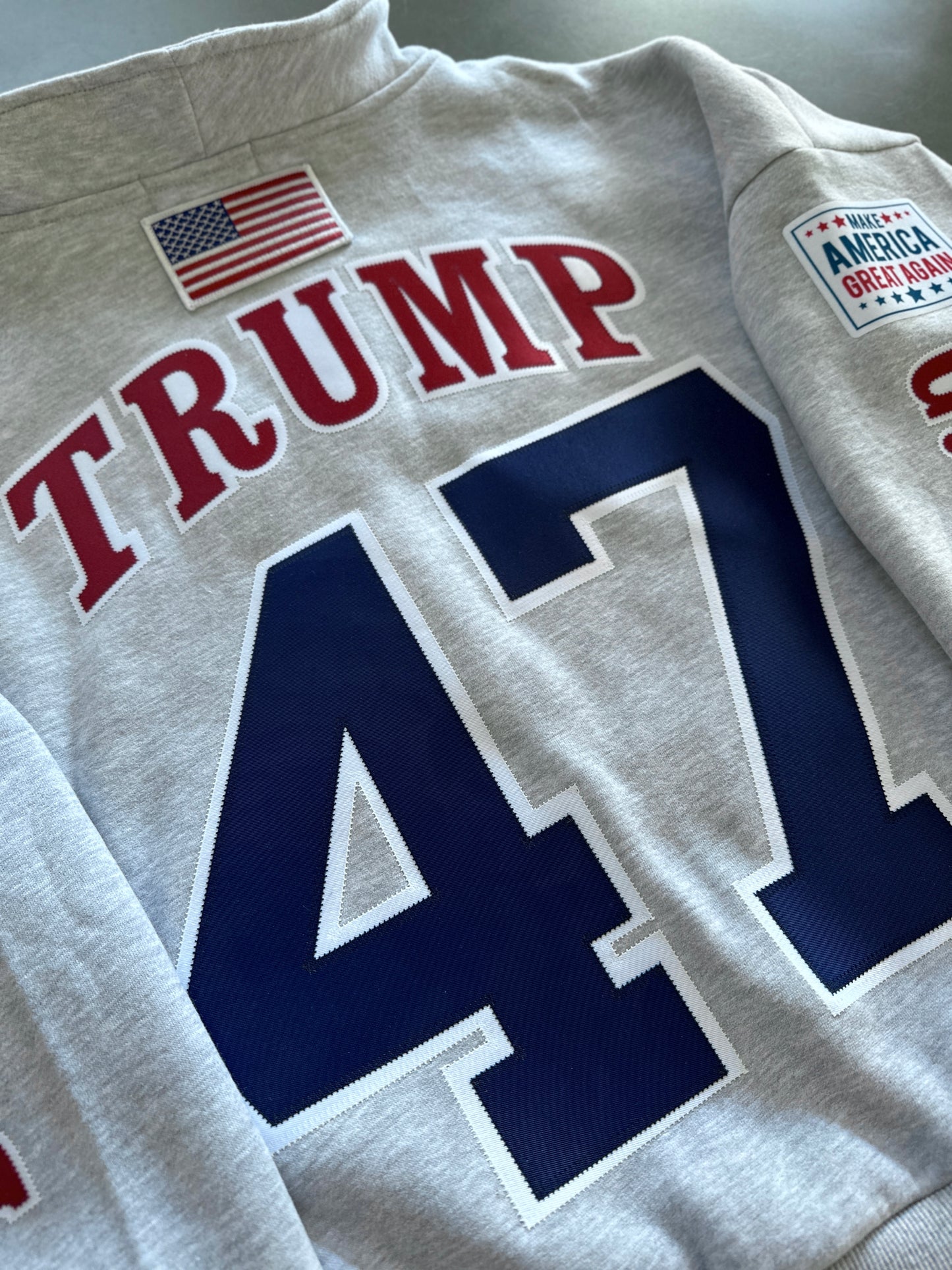 TRUMP SWEATSHIRT