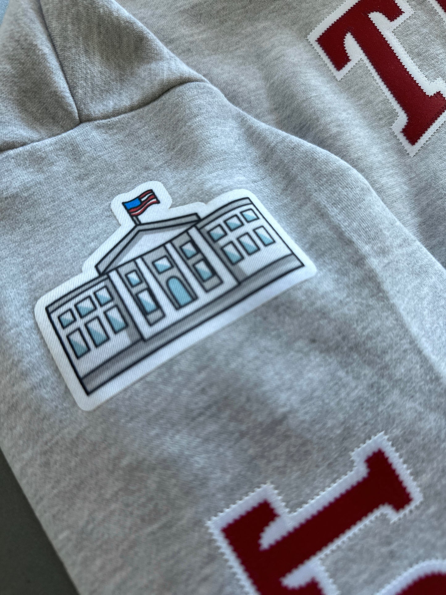 TRUMP SWEATSHIRT