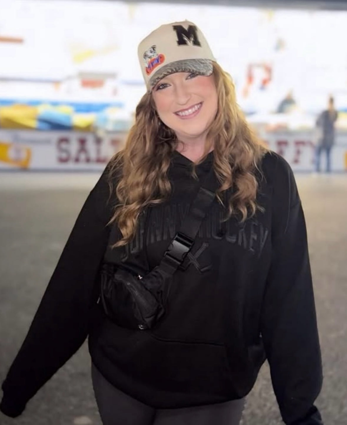 JOHNNY HOCKEY LEGACY HOODIE - SEWN