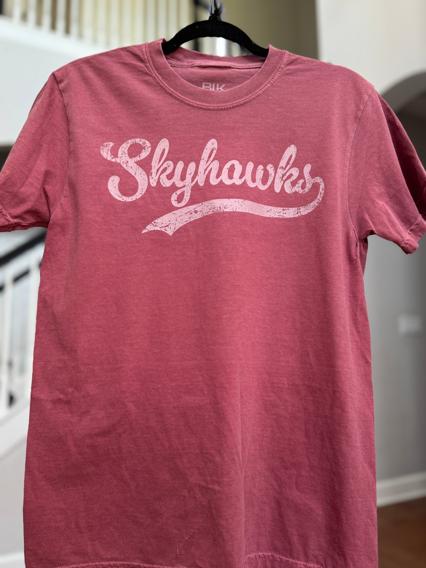 Skyhawks Script T-SHIRT
