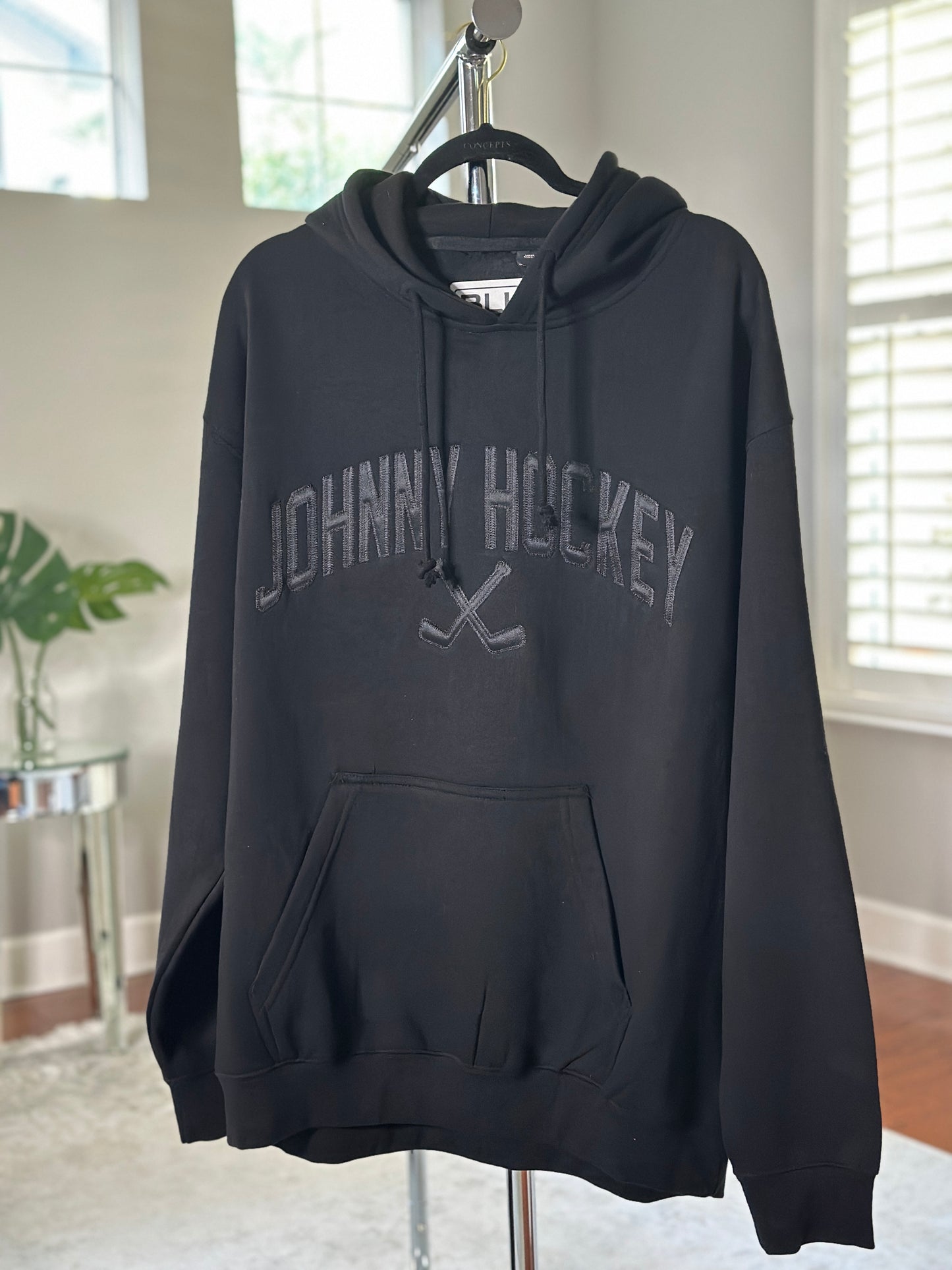 JOHNNY HOCKEY LEGACY HOODIE - SEWN